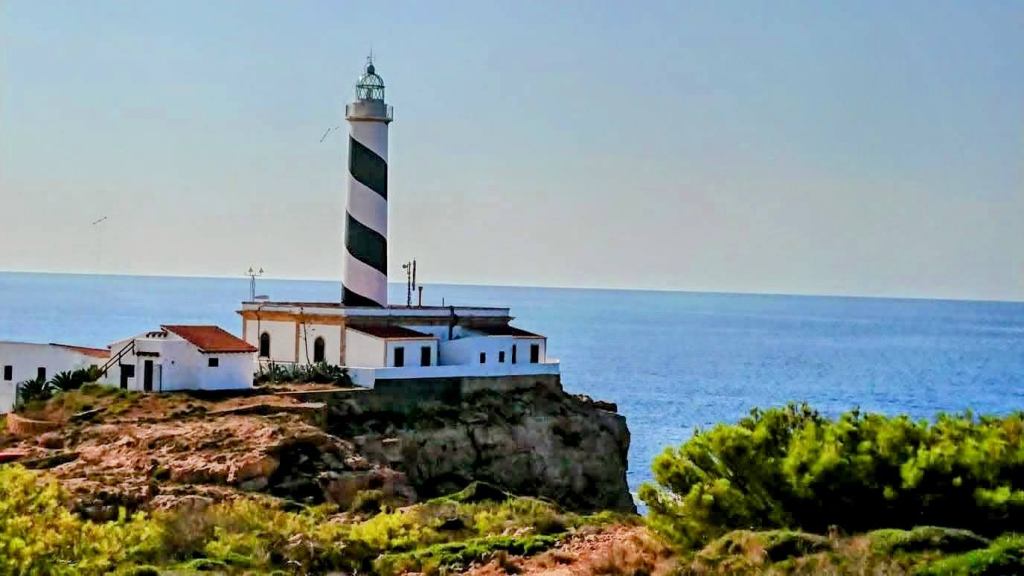 FARO DE CALA-FIGUERA desde Portals&nbsp;Vells