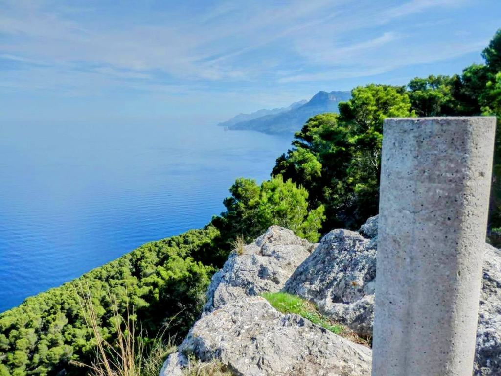 PUIG DE SES PLANES-Cueva de la&nbsp;Bernarda