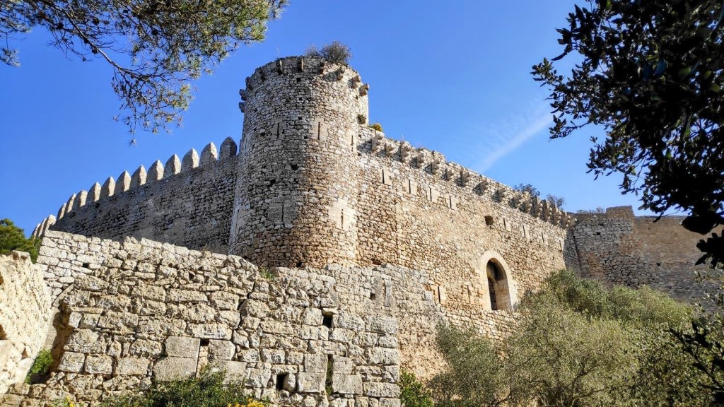 CASTELL DE SANTUERI desde Sant&nbsp;Salvador