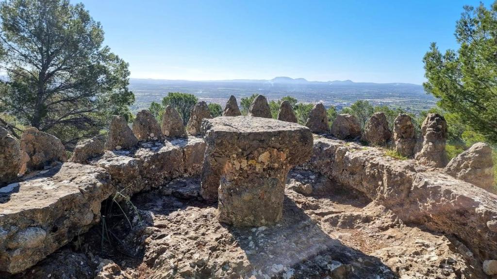 MIRADOR DE SA PANADA Y PENYAL DELS BOUS&nbsp;(Binissalem)