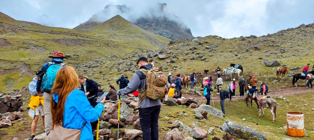 Las 7 Lagunas del Ausangate - Caminando por Mallorca