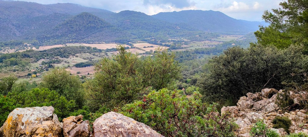 ORATORIO DE SON MASCORD Y GRAVERA DE SON FERRAGUT desde&nbsp;Crestatx